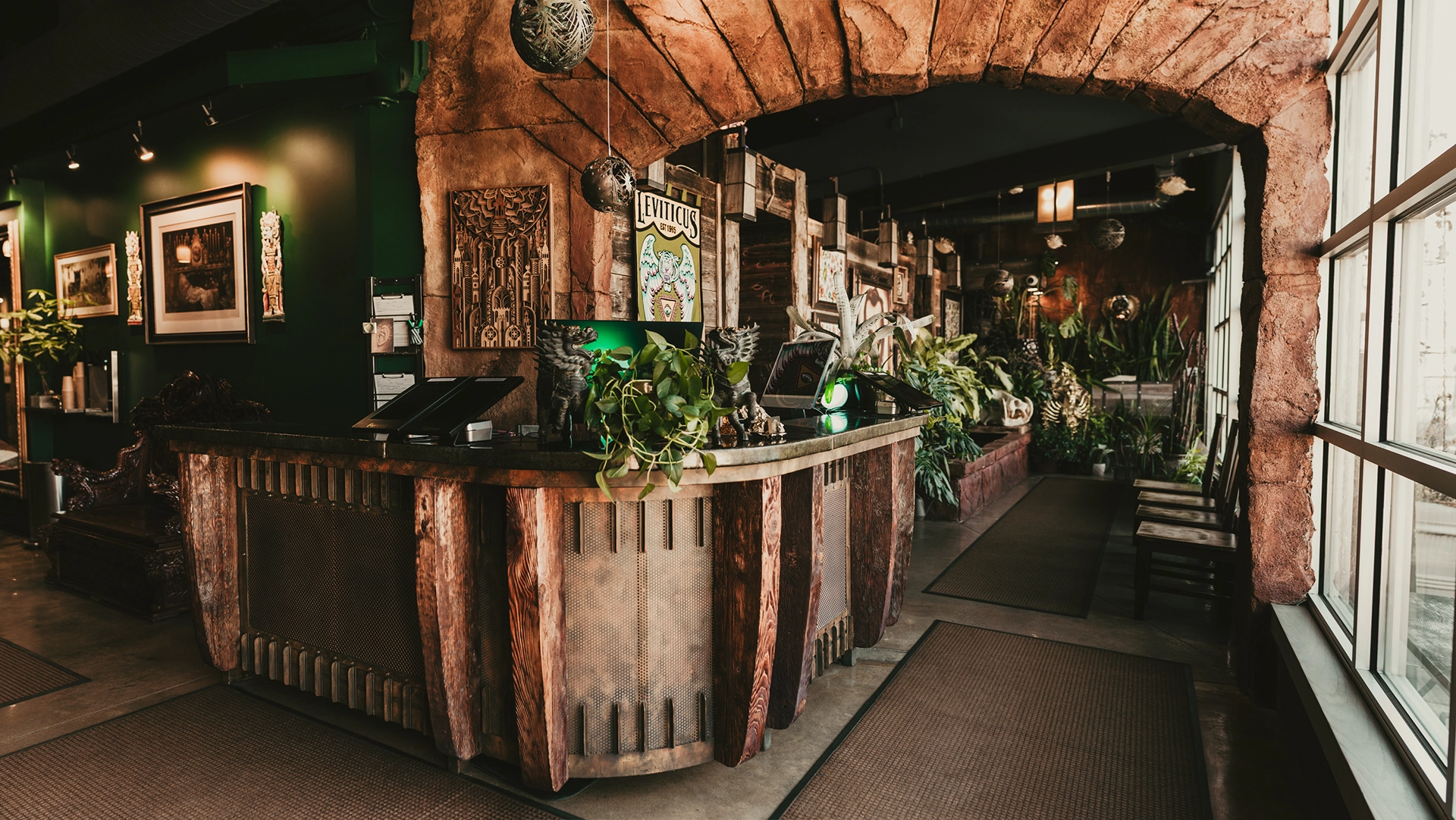 Leviticus_Tattoo_&_Piercing_Jewelry_Tattoo_Lobby_Image_6